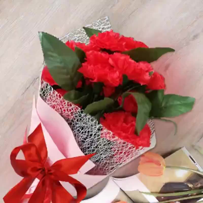 Manufacturers process bouquet carnation soap combination, send parents bouquet soap