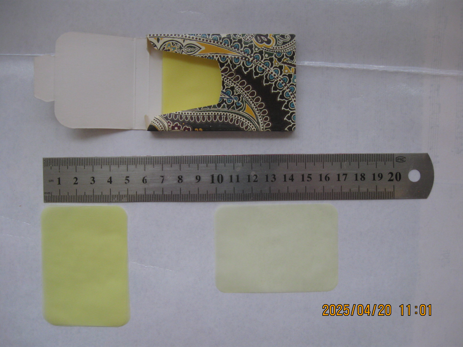 What are the ingredients of paper soap? 
